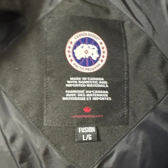 Canada goose NWT